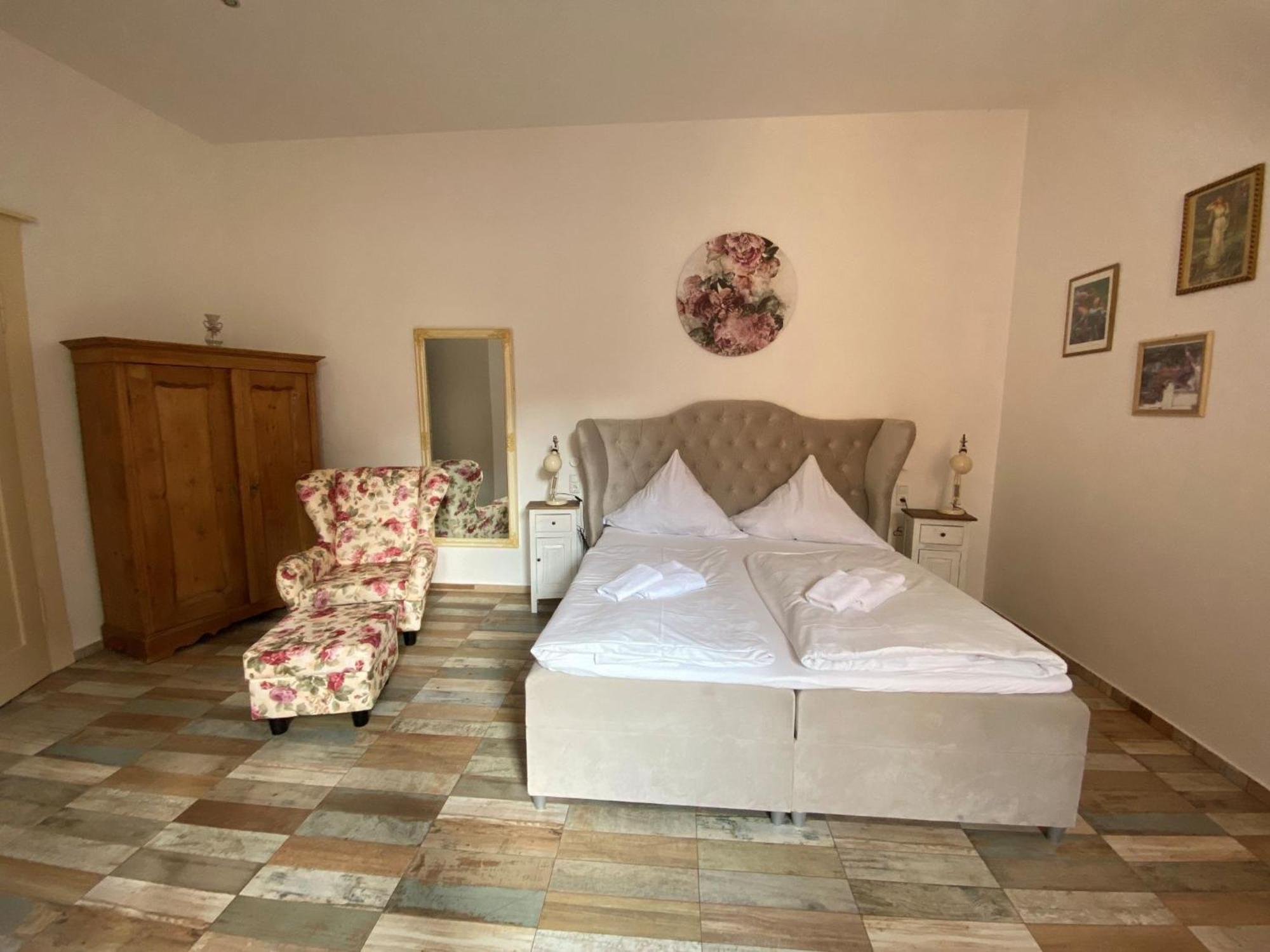 Avalon Bed & Breakfast Themen/- Nichtraucherhotel هانوفر المظهر الخارجي الصورة