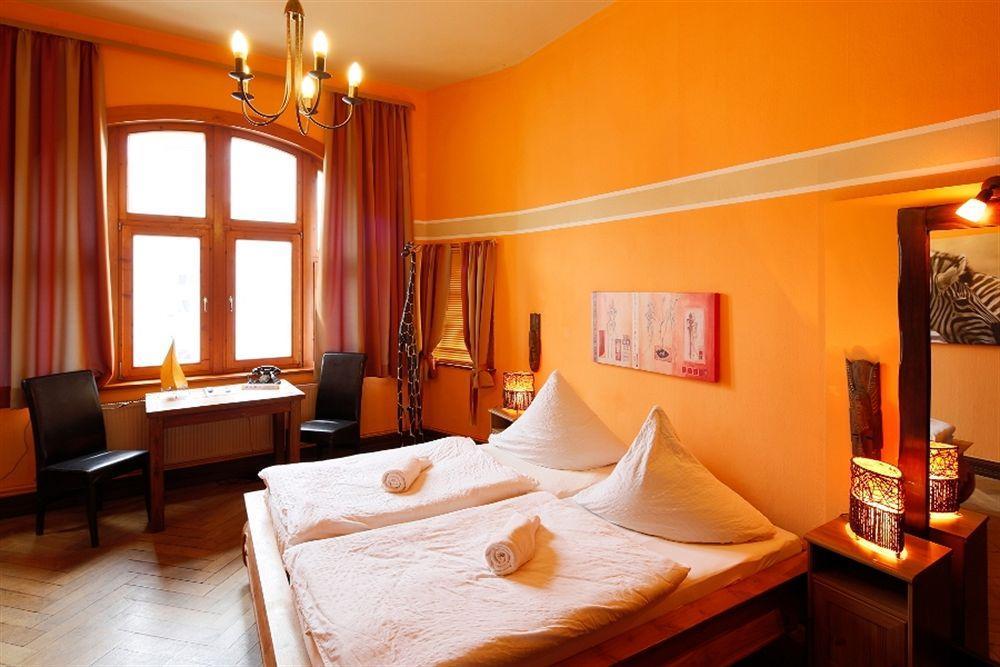 Avalon Bed & Breakfast Themen/- Nichtraucherhotel هانوفر المظهر الخارجي الصورة
