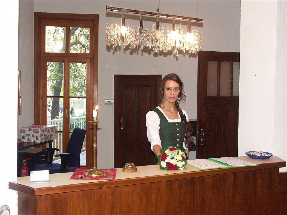 Avalon Bed & Breakfast Themen/- Nichtraucherhotel هانوفر المظهر الخارجي الصورة